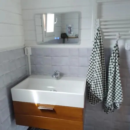 Kruisvennenhoeve Chalet Ospel